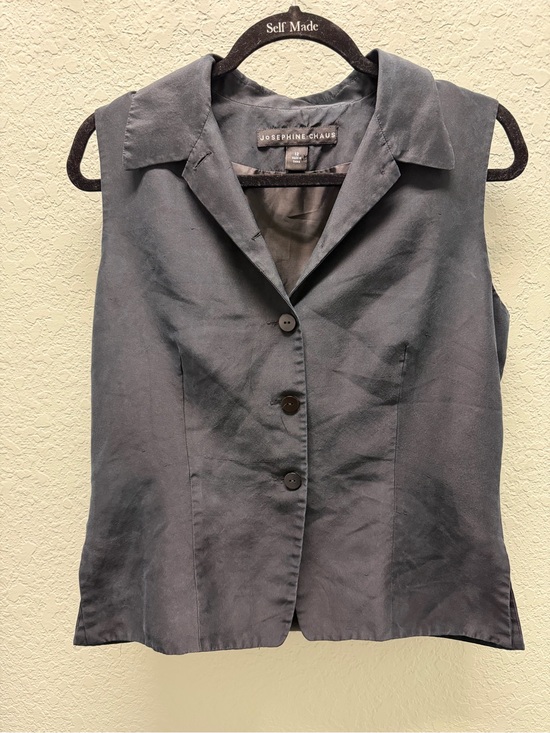 Josephine Chaus Tops - Josephine Chaus Slate Gray Sleeveless Button Front Blouse